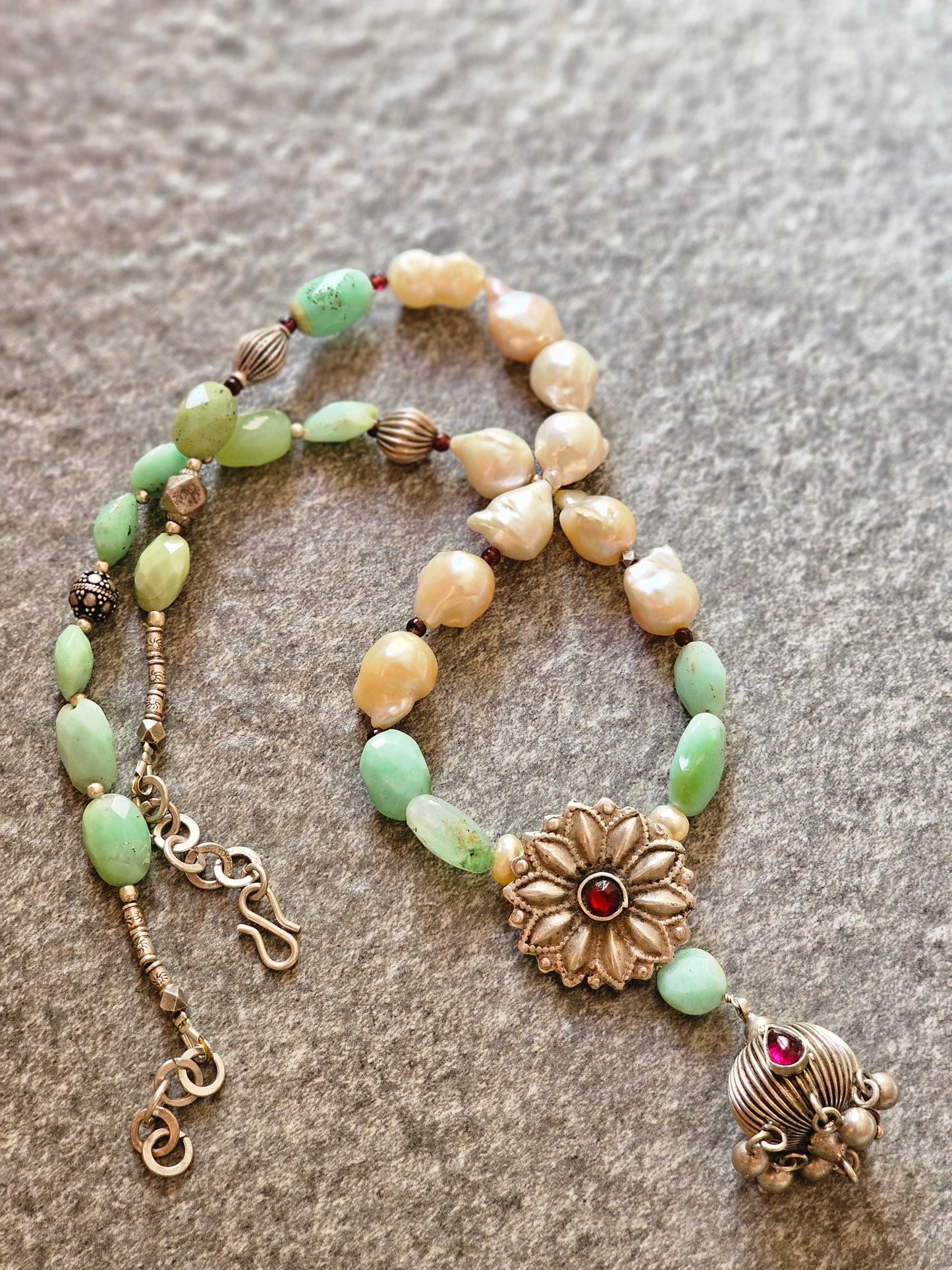 Fresh water Baroque pearls necklace