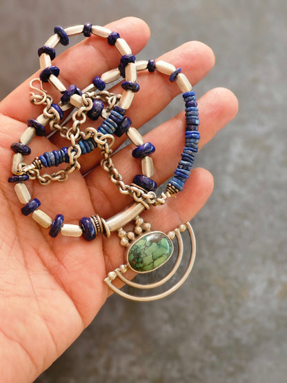 Green Turquoise and lapis lazuli necklace