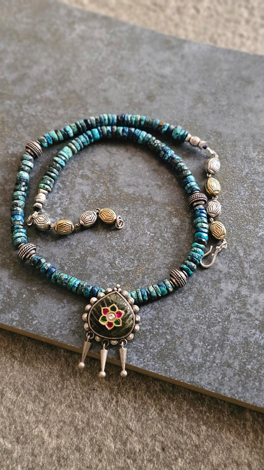 Neelkamal | Turquoise, Carved Labradorite & Kundan Necklace