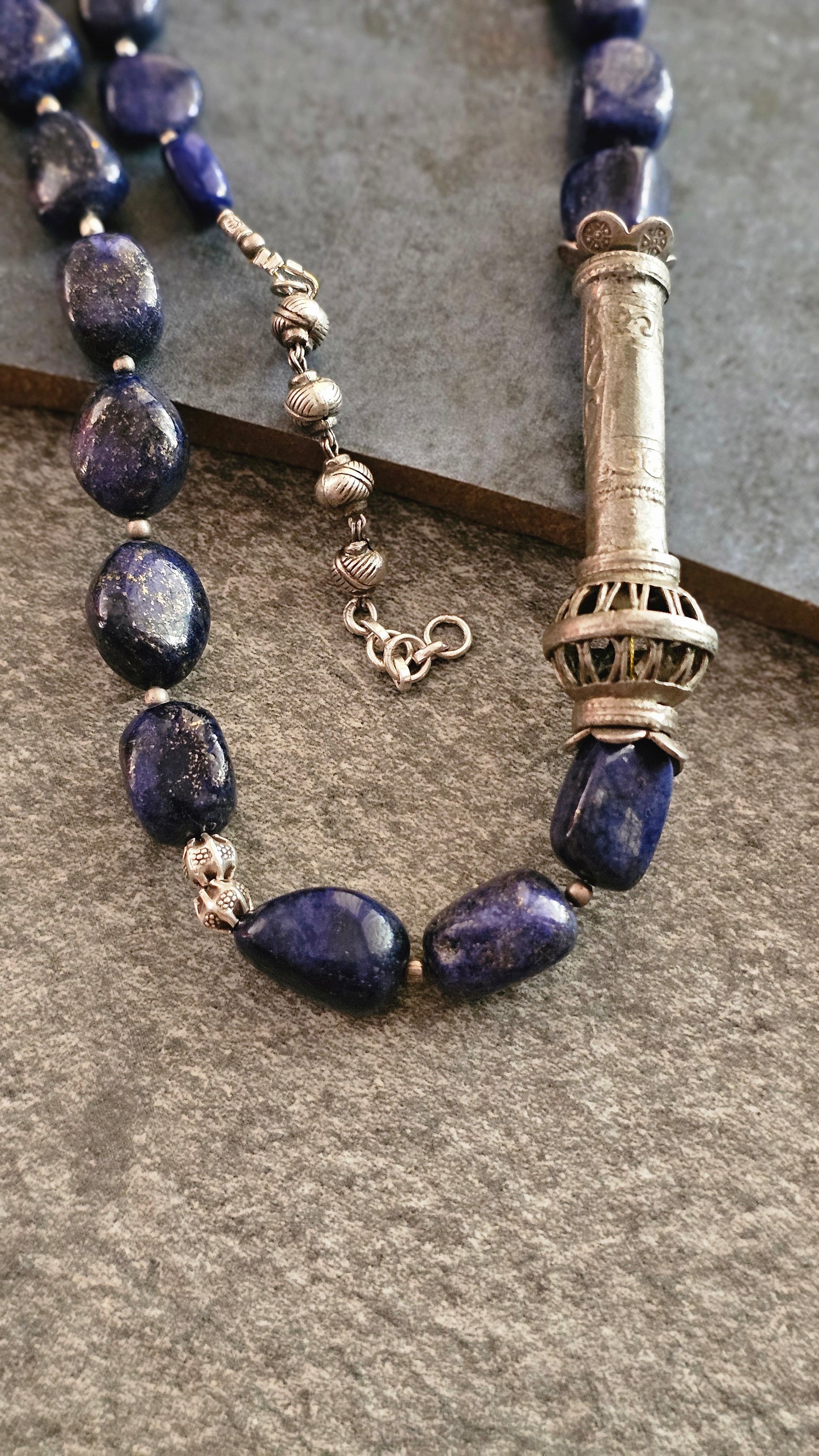 Lapis lazuli necklace with vintage elements