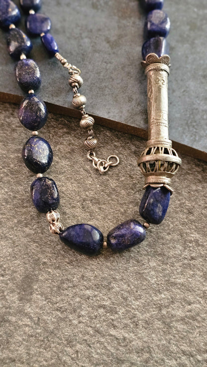 Lapis lazuli necklace with vintage elements